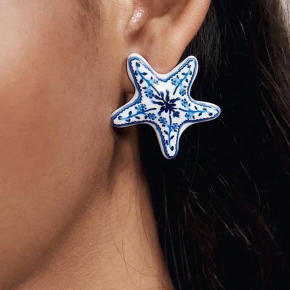Private Label Jewelry - NEW Blue and White Floral Enamel Gold Starfish Statement Earrings